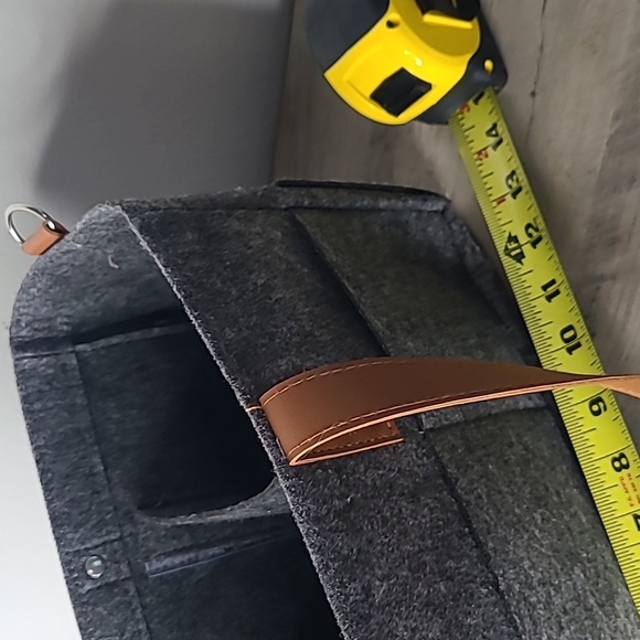 Gray Felt Tote with Tan Handles🆑️⏰️ - Picture 7 of 7